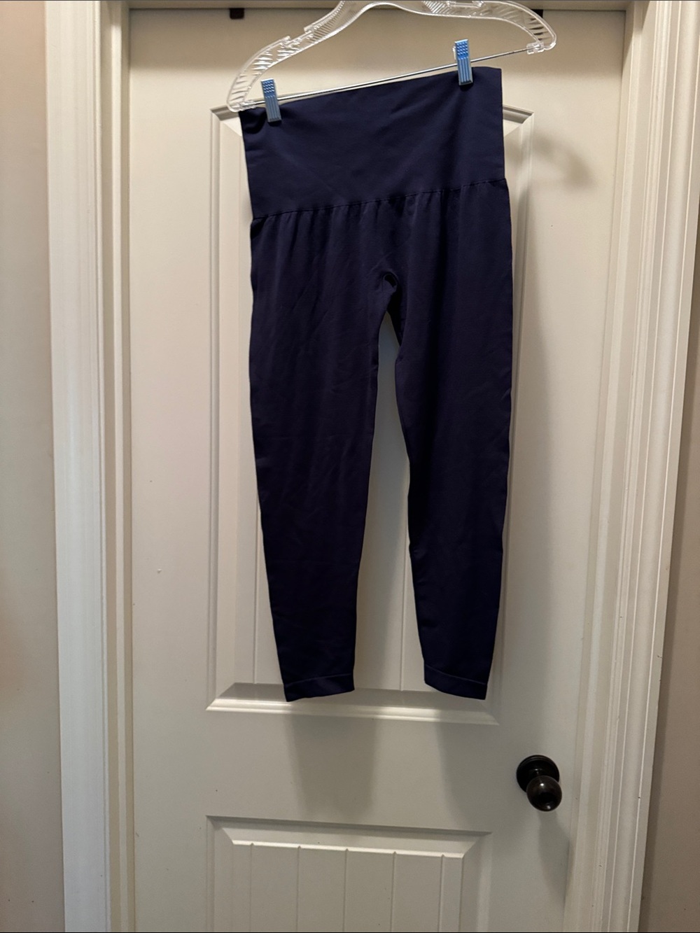 Cato Navy High-Waist Women’s Capri Leggings